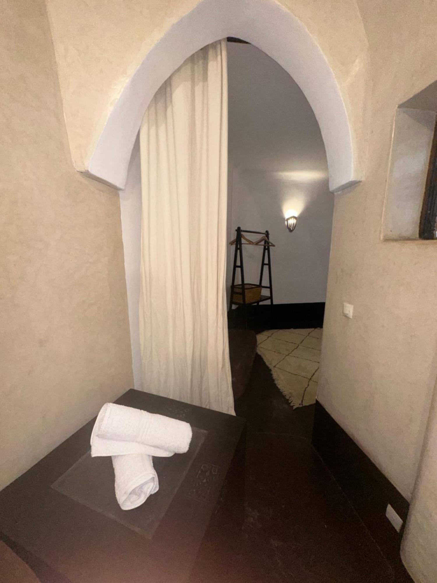 Dar Kenza Hotel Marrakesh Bagian luar foto